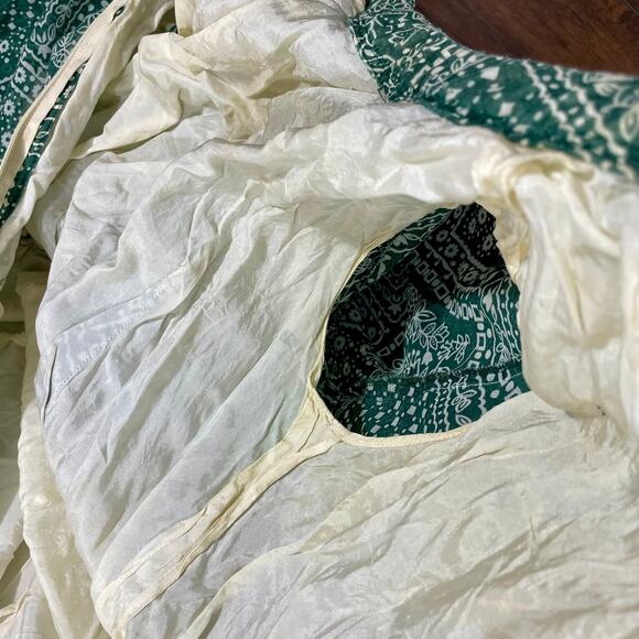 Vintage 70s Susan Small Boho Green Floral Patchwork Print Maxi Prairie Dress - Picture 8 of 15